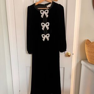 Saloni bow  Black velvet  Dress with Silver Accents